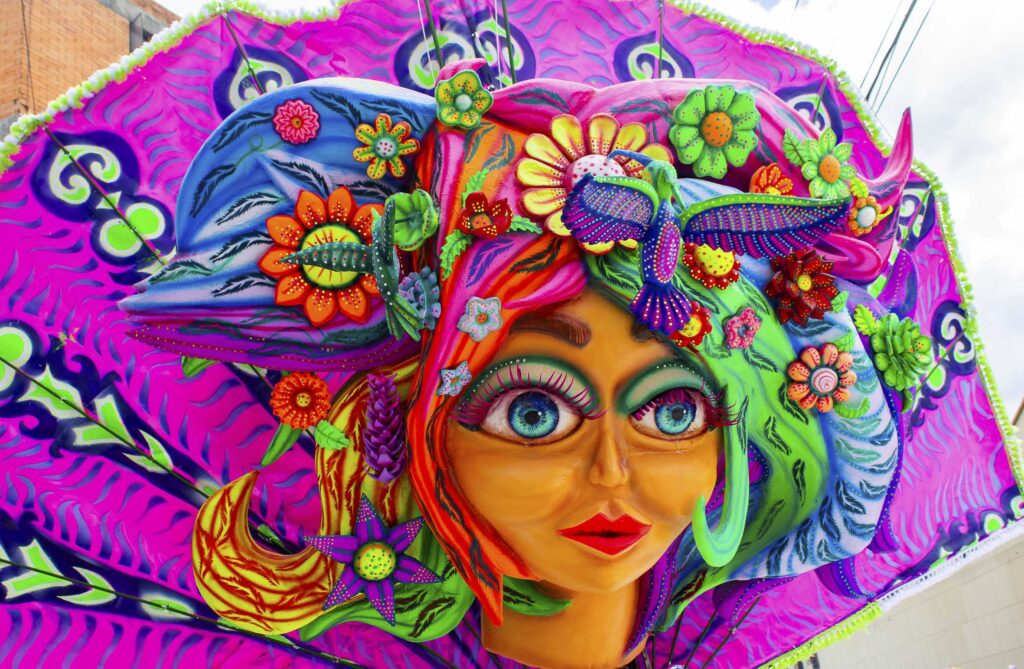 Serie fotográfica del Carnaval de Negros y Blancos en Pasto, Colombia, con retratos y escenas callejeras capturadas por Lina María Zapata